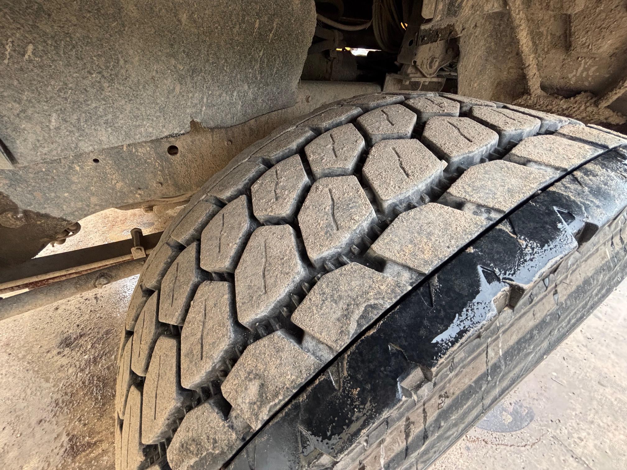 1995 MACK CL713 - Image 21